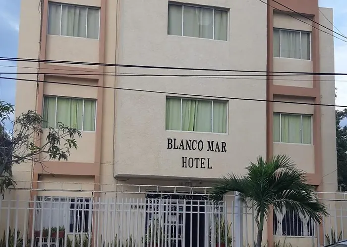 Blanco Mar Hotel