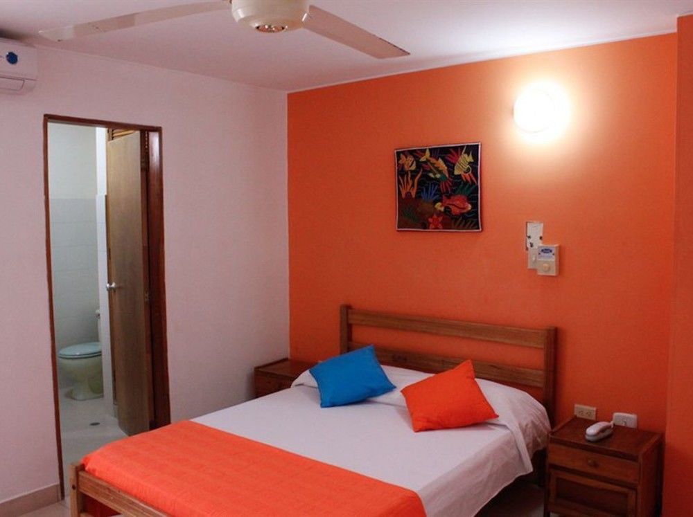 Hotel Blanco Mar